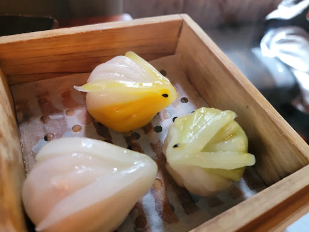 QI Austin Modern Asian Kitchen