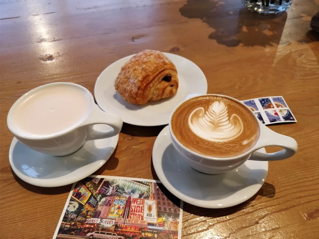 Best Cafes in New Jersey: Top Coffee Shops To Relax!